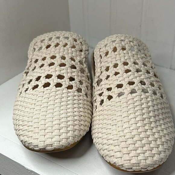 BORN Cameo II Woven Fabric Mules Size 8 in Cream - Picture 1 of 7